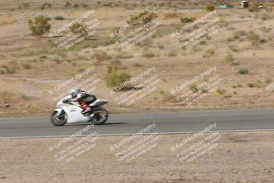 media/Apr-20-2025-AHRMA (Sun) [[393a79c373]]/Race/Group 11 early race/Turn 4b/